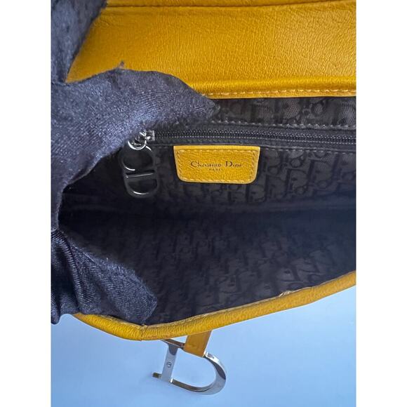Dior mustard leather saddle bag - Picture 6 of 6